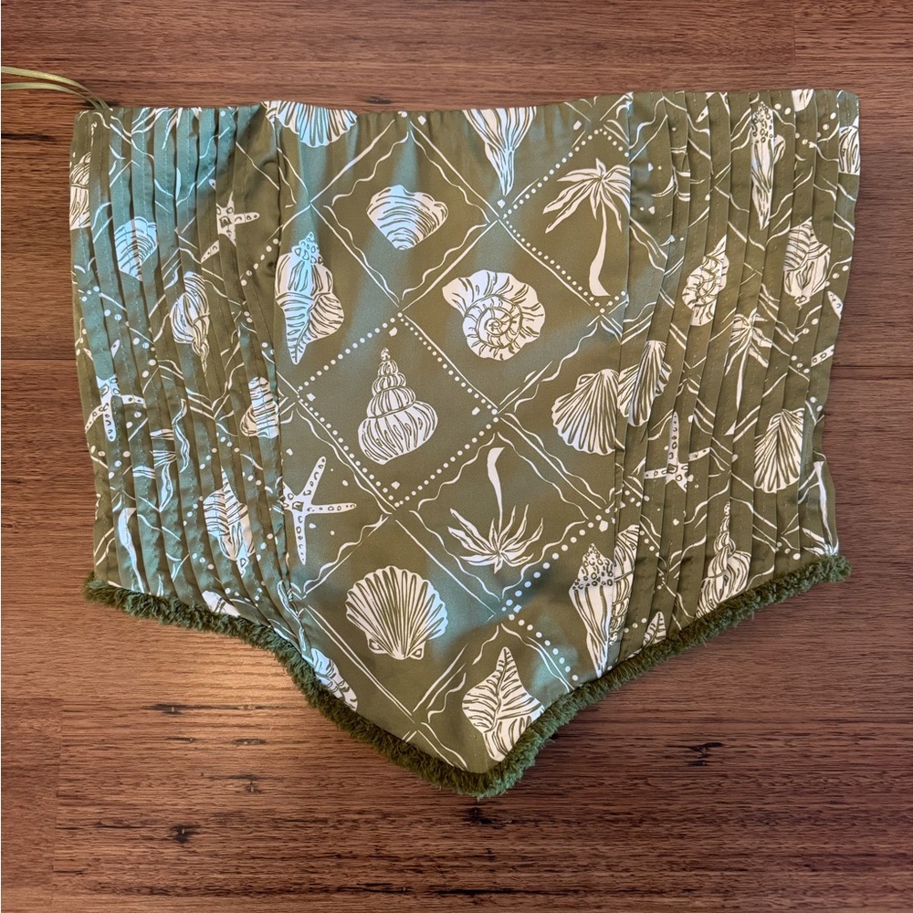 Heartloom Olive Seashell Spring/Summer Top